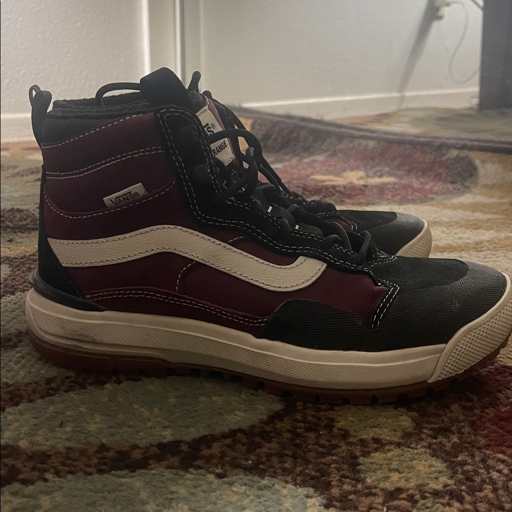 Vans High-Top Sneakers ULTRA RANGE - Picture 2 of 8